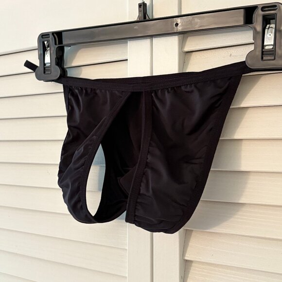 String Bikini with Open Back - Picture 1 of 3